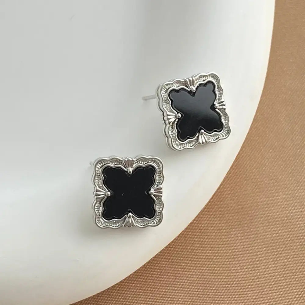 Quatrefoil Stud Earrings