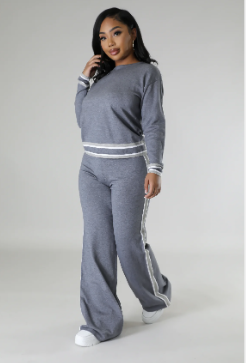 
  
  Cozy Two-Piece Pant Set - Stylish Gray with Wide-Leg Bottoms
  
