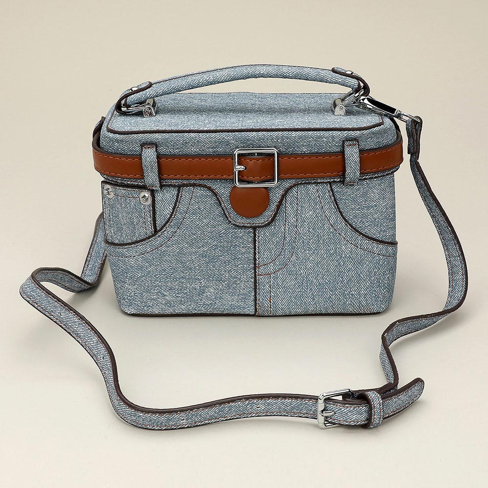 
  
  Carry Your Jeans Handbag
  
