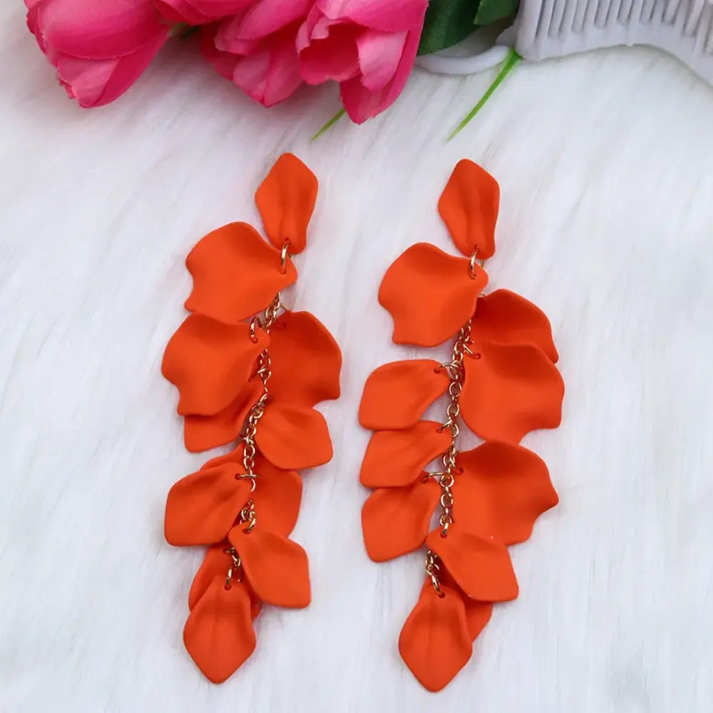 
  
  Petals Earrings
  
